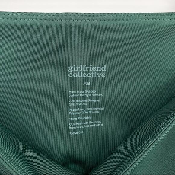 NWT GIRLFRIEND COLLECTIVE High-Rise Pocket Bike Short Moss Green XS - Picture 3 of 5
